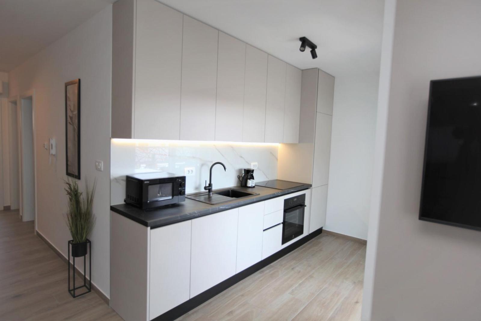 Apartment Sweet Dreams โตรกีร์ ภายนอก รูปภาพ