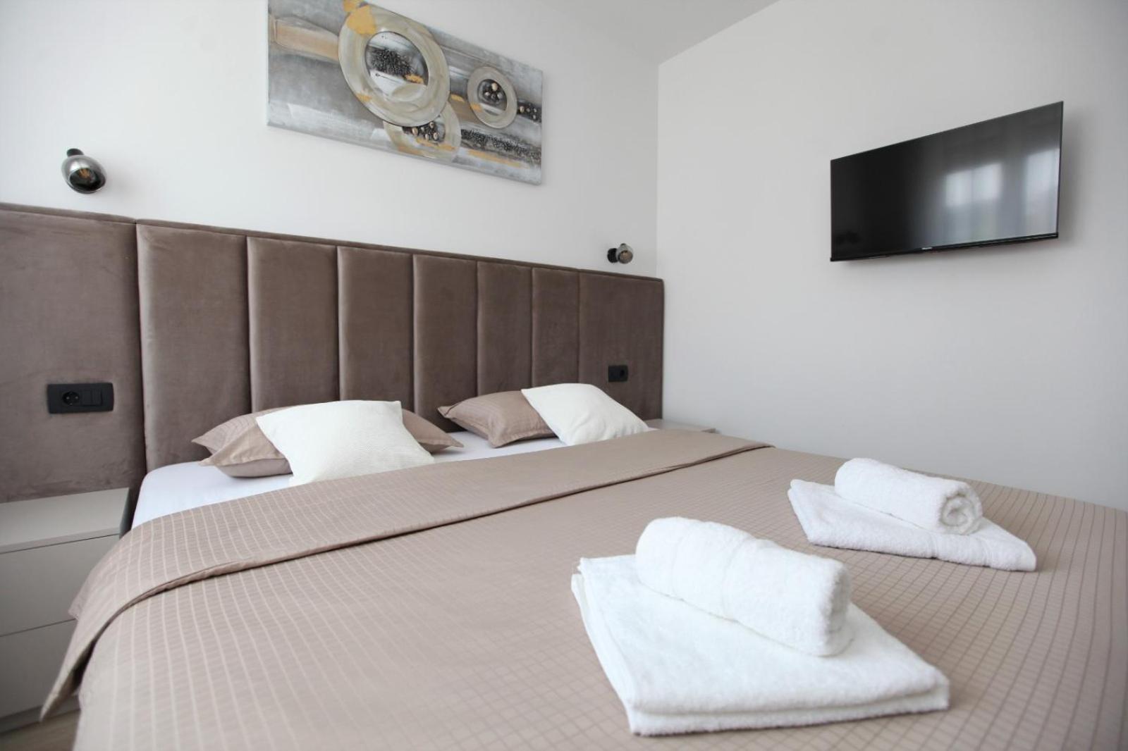 Apartment Sweet Dreams โตรกีร์ ภายนอก รูปภาพ