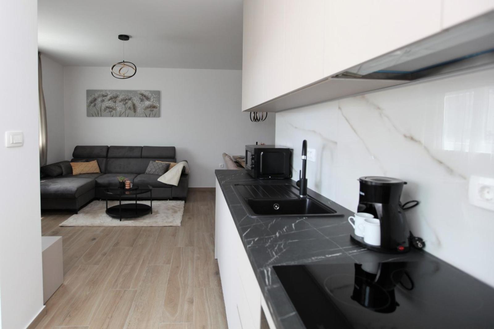 Apartment Sweet Dreams โตรกีร์ ห้อง รูปภาพ